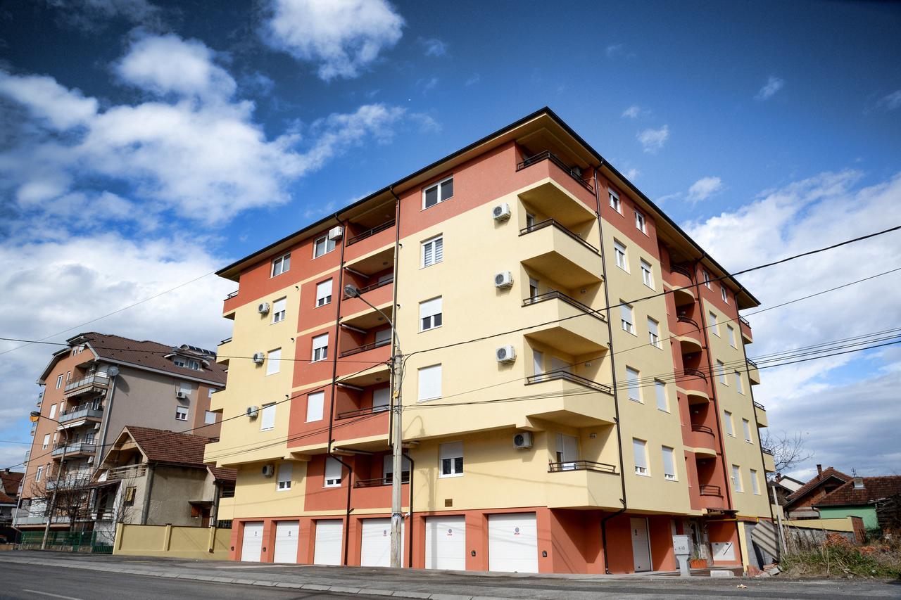Ferienwohnung "Sonja Apartman" Jagodina Exterior foto